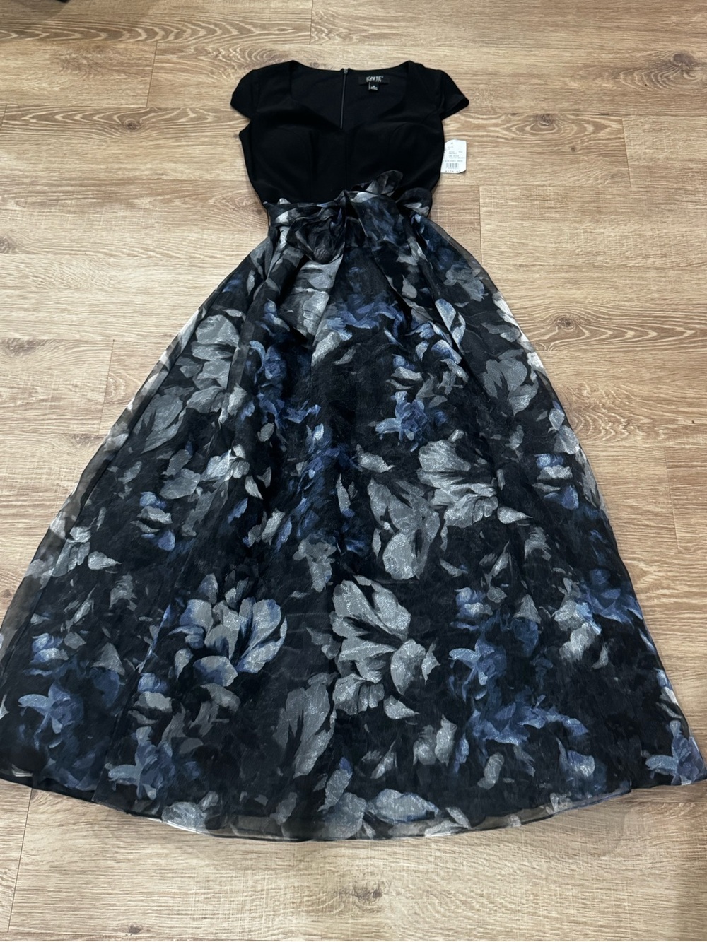 Ignite Evenings Black Blue Floral Organza Maxi Dress Size 6